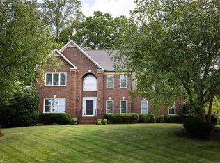 3004 Lodge Dr, Jamestown, NC 27282