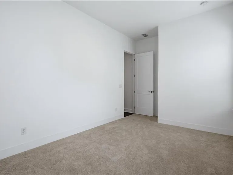 4815 Wayt Farm Ovlk — Photo 18