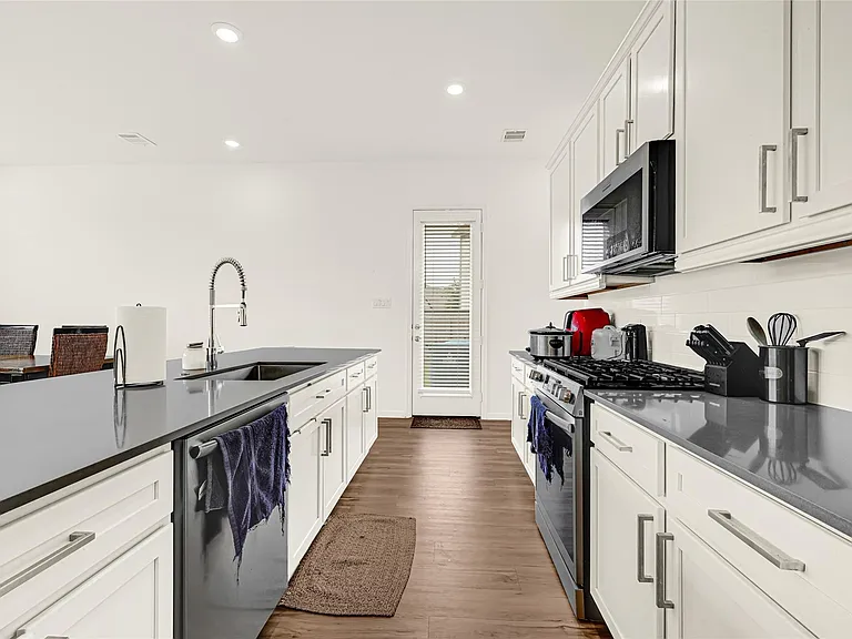 12978 Rio Mariano Ln — Photo 11
