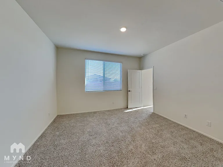 11820 W Rancho Dr — Photo 16