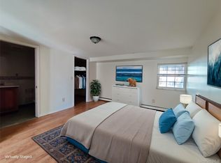 136 Stringham Rd APT 9C, Lagrangeville, NY 12540
