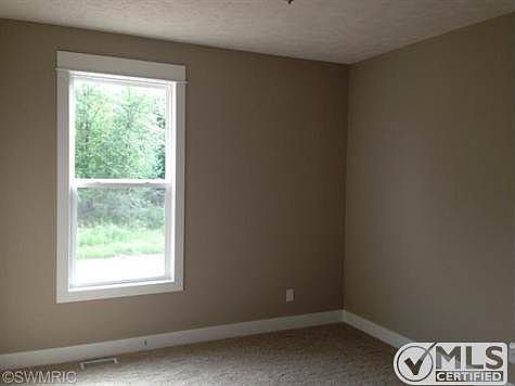 4th image of 6413 Wilmington Dr