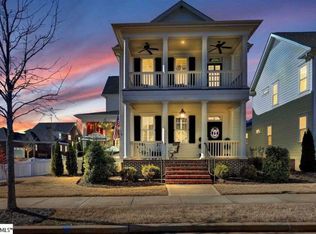 101 Verdae Crest Dr, Greenville, SC 29607