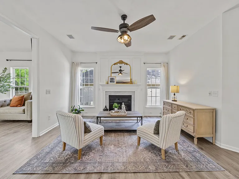 1317 Shimmer Light Cir — Photo 11
