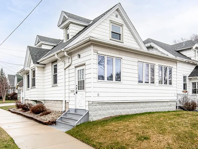 3500 S Clement Ave — Photo 33