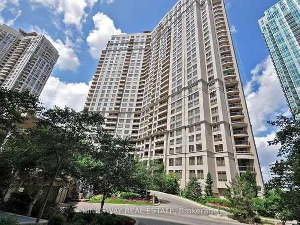 3888 Duke Of York Blvd, Mississauga, ON