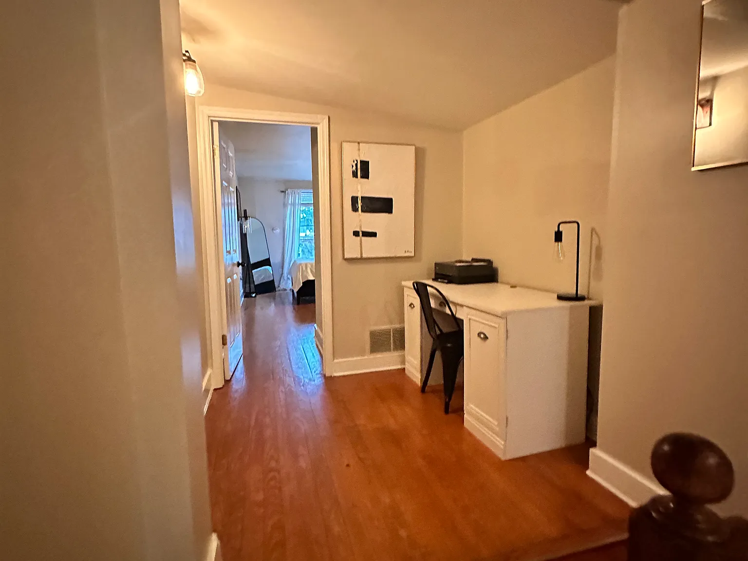 614 S Montford Ave — Photo 1
