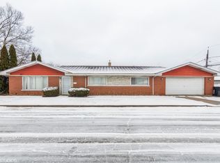 11600 S Racine Ave, Chicago, IL 60643