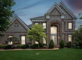 704 Boxwood Manor Ct, Ballwin, MO 63021