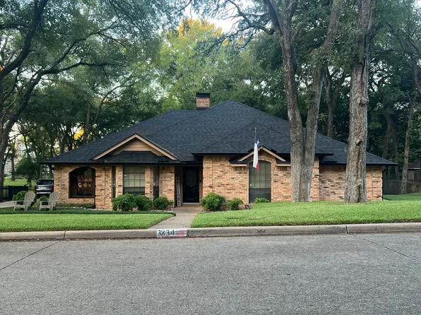 3834 Lucena Ct, Grand Prairie, TX 75052