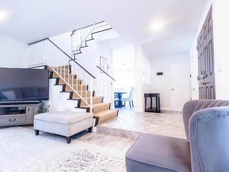 11144 Jerry Pl — Photo 8
