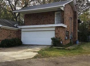 539 Woodland Hills Pl, Jackson, MS 39216