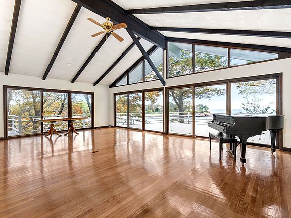 4th image of 23 Ocean St