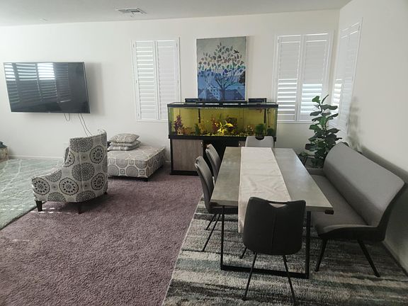 4th image of 706 Iris Dr