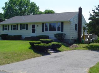 6 Whalers Way, Mattapoisett, MA 02739