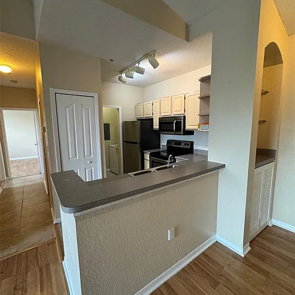 5817 Legacy Crescent Pl #302 — Photo 6