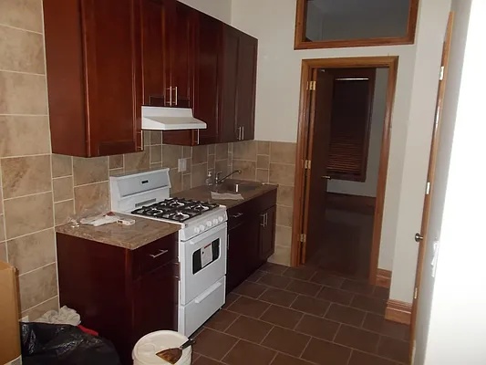 Rented by Farran & Associates | media 57