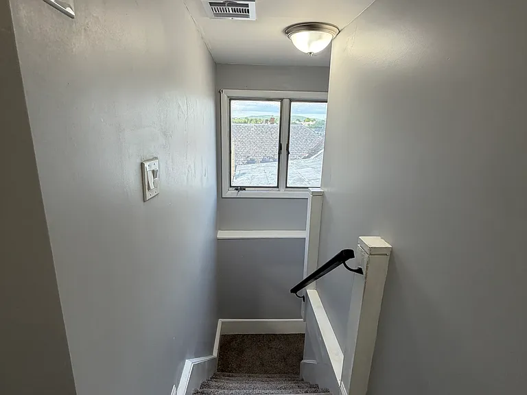 191 Hudson St — Photo 19