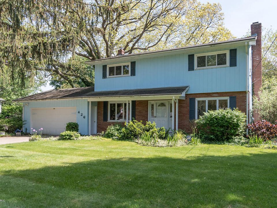 1st image of 426 Marigold Ave