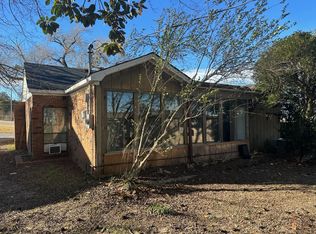 1302 Erin St, Tupelo, MS 38801