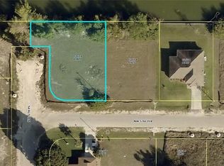 611 NW 5th Ter, Cape Coral, FL 33993