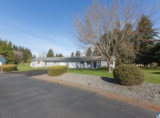 100 Trowbridge Ct, Sequim, WA 98382
