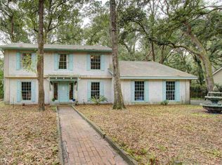 205 Hampton Ave, Saint Simons Island, GA 31522
