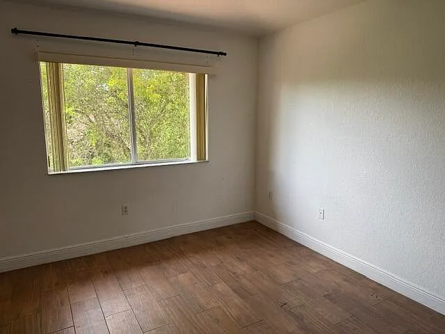 8330 SW 29th St #103 — Photo 11