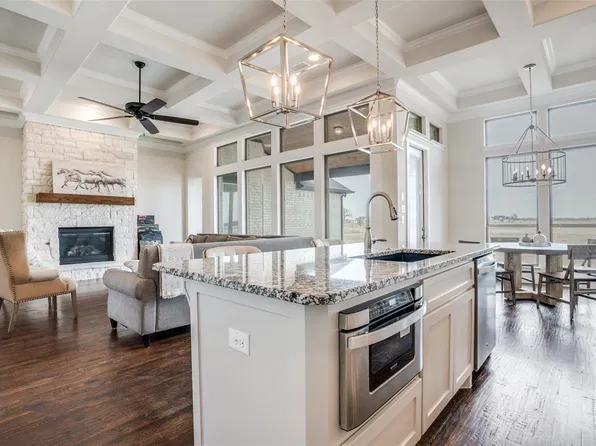 118 White Wing Ct, Weatherford, TX 76088