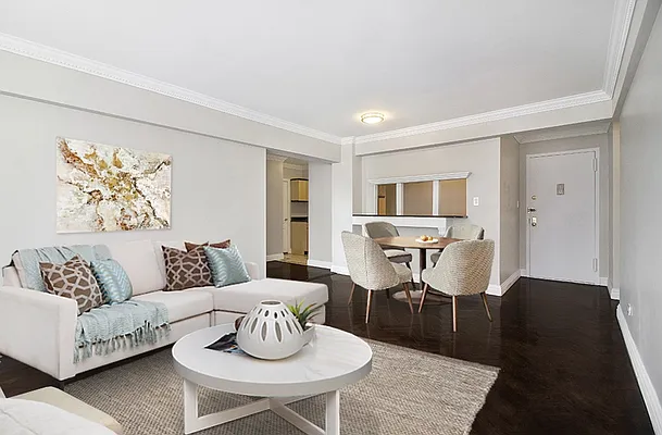 Rented by Mirador Real Estate | media 2