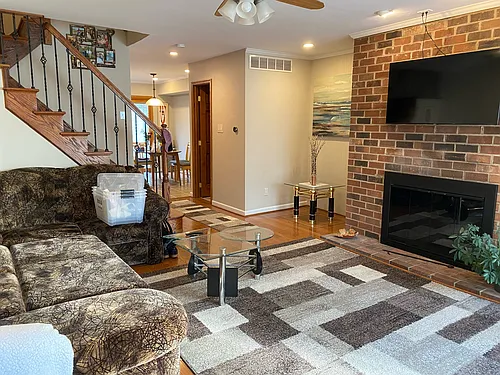 17 Gatehouse Ln Photo 1