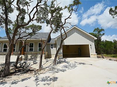 1560 Yaupon Dr, Fischer, TX, 78623