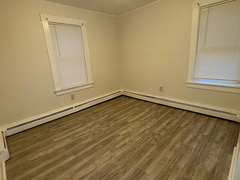 35 Brook St #2 — Photo 6