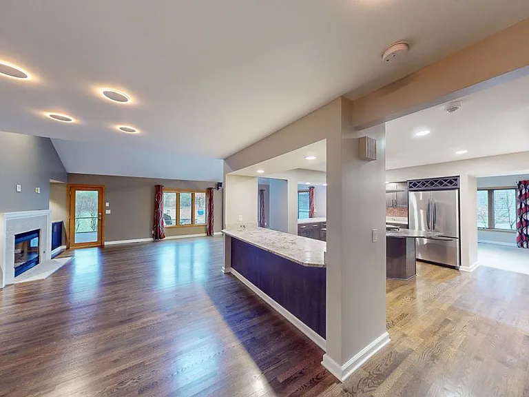 5790 Rushwood Dr — Photo 23