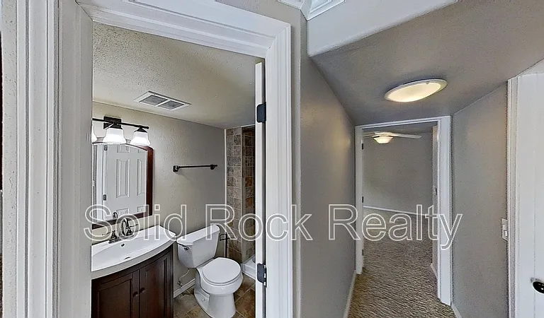 4642 Crow Creek Dr — Photo 22
