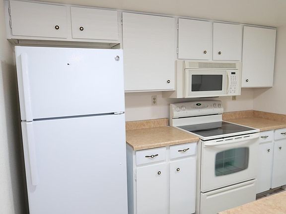 2nd image of 1730 W Emelita Ave APT 2043