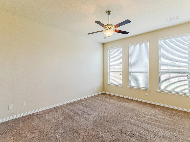 4713 Lake Cove Way — Photo 20