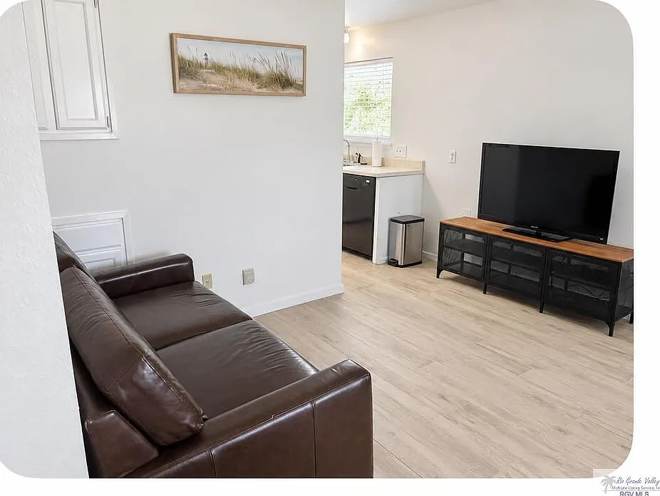 1 bed, 1.0 bath, 525 sqft, $1,395 — Photo 4