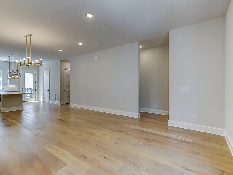 1107 Parkside Greenway Dr — Photo 18