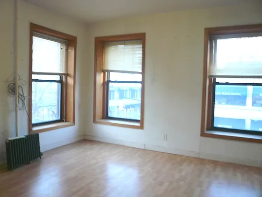 Rented by Brooklyn Heights Real Estate Inc | media 10