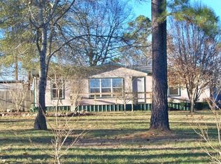 123 Whisper Dr, Nacogdoches, TX 75964