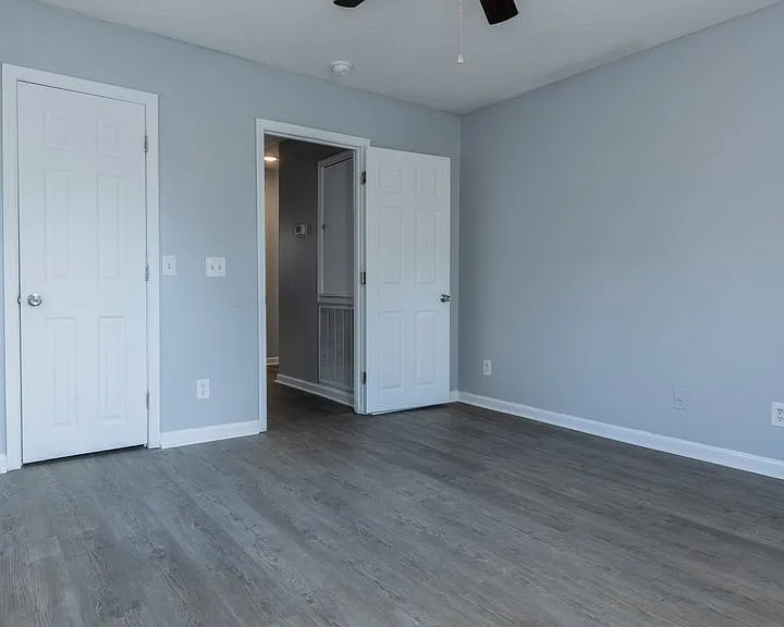 120 Harbison Dr — Photo 9