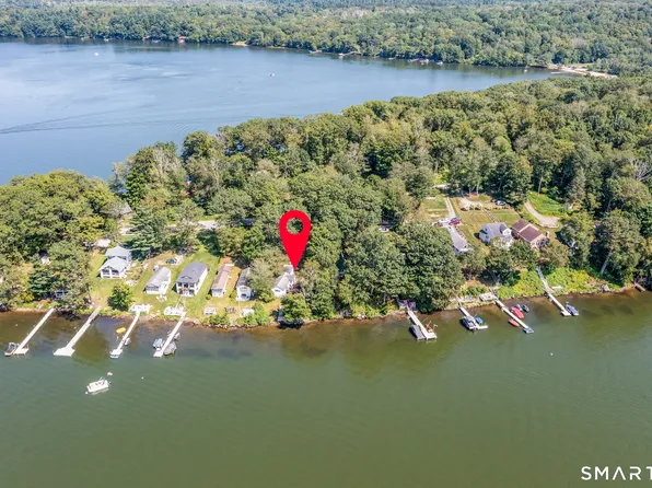17 Marsh Point, Morris, CT 06763