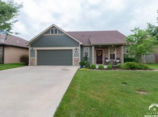1032 April Rain Rd, Lawrence, KS 66049