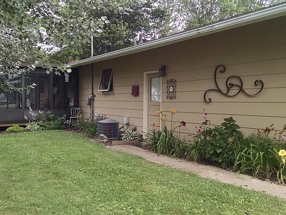 Garage side & 3-season porch