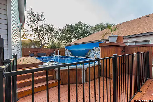 4 bed, 2.5 bath, 2857 sqft, $2,850 — Photo 1