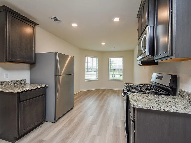 405 Texas Olive Dr — Photo 13