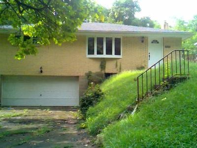 3389 Rosewood Dr, Pittsburgh, PA, 15234