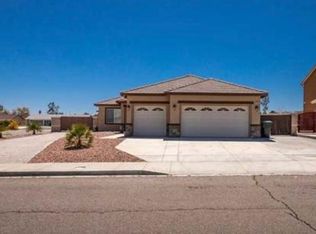 13781 Buttermilk Rd, Victorville, CA 92392