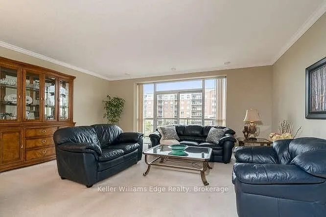 Millcroft Place — Photo 4